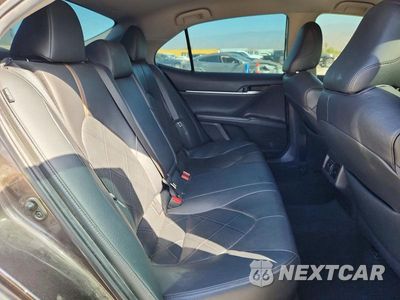 Zdjęcie 10 z 12 samochodu: 2019 TOYOTA CAMRY XLE VIN:4T1B11HK0KU257006 - miniatura