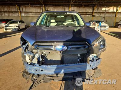 Piąte zdjęcie samochodu w środku: 2022 SUBARU FORESTER PREMIUM VIN:JF2SKAEC1NH460435 - miniatura