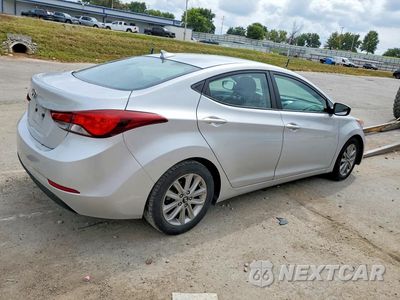 Trzecie zdjęcie samochodu z tyłu: 2016 HYUNDAI ELANTRA SE VIN:5NPDH4AE8GH653488 - miniatura