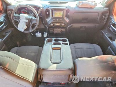 Zdjęcie 8 z 12 samochodu: 2021 CHEVROLET SILVERADO K1500 TRAIL BOSS CUSTOM VIN:3GCPYCEL1MG114263 - miniatura