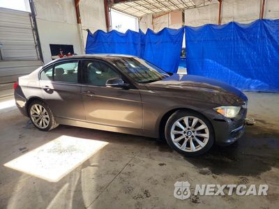 Czwarte zdjęcie samochodu z boku: 2013 BMW 328 XI VIN:WBA3B3C5XDJ810121 - miniatura