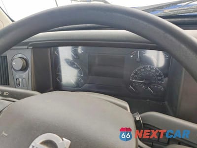 Zdjęcie 9 z 11 samochodu: 2018 VOLVO VNL SEMI TRUCK VIN:4V4NB9EH4JN899098 - miniatura