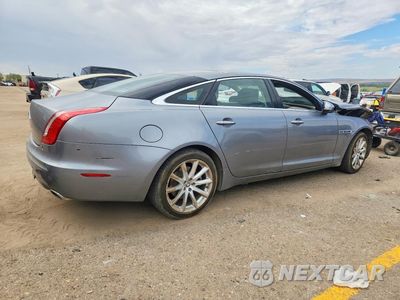 Trzecie zdjęcie samochodu z tyłu: 2012 JAGUAR XJL VIN:SAJWA2GB5CLV34934 - miniatura
