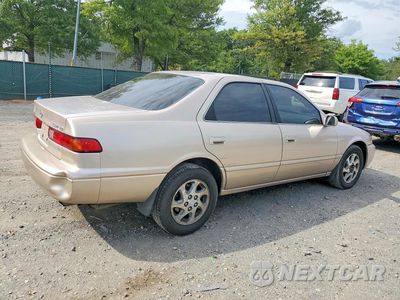 Trzecie zdjęcie samochodu z tyłu: 1997 TOYOTA CAMRY XLE V6 VIN:4T1BF22K5VU904973 - miniatura