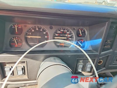 Zdjęcie 9 z 13 samochodu: 1991 JEEP CHEROKEE LIMITED VIN:1J4FJ78S4ML574251 - miniatura