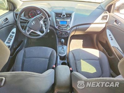 Zdjęcie 8 z 12 samochodu: 2012 HYUNDAI ACCENT GLS VIN:KMHCU5AE3CU005280 - miniatura