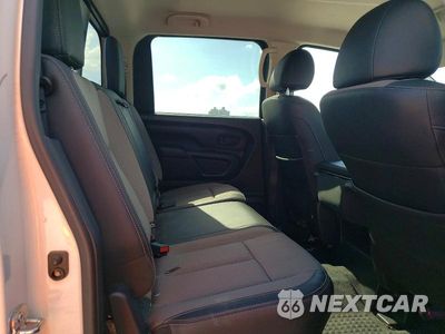 Zdjęcie 10 z 12 samochodu: 2020 NISSAN TITAN S VIN:1N6AA1EE4LN503451 - miniatura