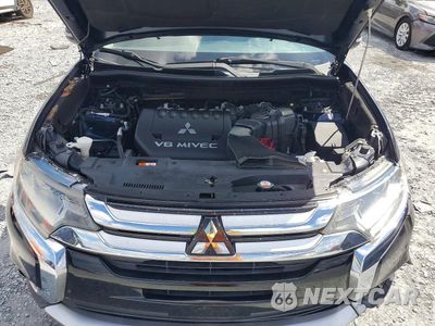 Zdjęcie 12 z 13 samochodu: 2016 MITSUBISHI OUTLANDER GT VIN:JA4JZ4AX3GZ050193 - miniatura