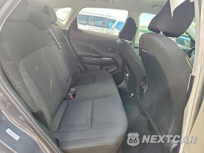 Zdjęcie 10 z 13 samochodu: 2024 HYUNDAI KONA SEL VIN:KM8HC3AB1RU037927 - miniatura