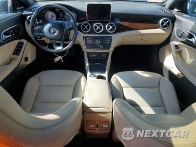 Zdjęcie 8 z 12 samochodu: 2015 MERCEDES-BENZ CLA 250 4MATIC VIN:WDDSJ4GB5FN198810 - miniatura