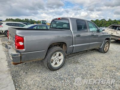 Trzecie zdjęcie samochodu z tyłu: 2011 DODGE DAKOTA SLT VIN:1D7RE3GK4BS708251 - miniatura
