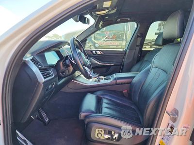 Zdjęcie 7 z 13 samochodu: 2020 BMW X5 M50I VIN:5UXJU4C05L9B78449 - miniatura