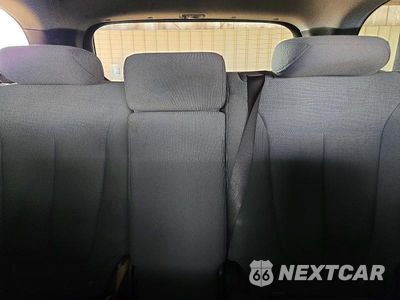 Zdjęcie 10 z 13 samochodu: 2010 HYUNDAI SANTA FE GLS VIN:5NMSG3AB5AH394585 - miniatura