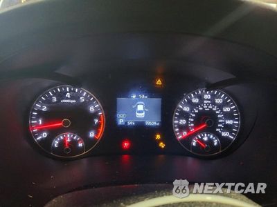 Zdjęcie 9 z 12 samochodu: 2019 KIA OPTIMA LX VIN:5XXGT4L39KG300253 - miniatura