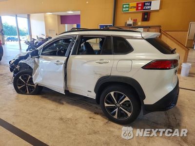 Drugie zdjęcie samochodu z przodu: 2023 TOYOTA COROLLA CROSS HYBRID XSE VIN:7MUFBABG3PV004366 - miniatura