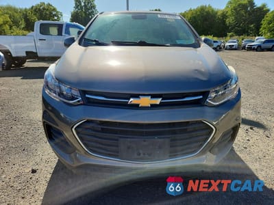 Piąte zdjęcie samochodu w środku: 2020 CHEVROLET TRAX LS VIN:KL7CJNSB3LB343025 - miniatura