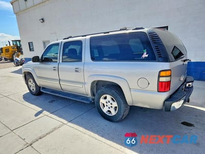 Drugie zdjęcie samochodu z przodu: 2004 CHEVROLET SUBURBAN K1500 VIN:3GNFK16Z24G298804 - miniatura
