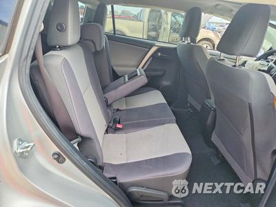 Zdjęcie 11 z 13 samochodu: 2015 TOYOTA RAV4 XLE VIN:JTMWFREV6FD069827 - miniatura