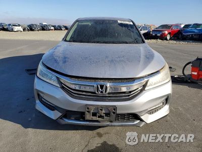 Piąte zdjęcie samochodu w środku: 2017 HONDA ACCORD TOURING VIN:1HGCR3F95HA038955 - miniatura