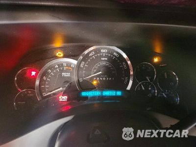 Zdjęcie 9 z 13 samochodu: 2006 CADILLAC ESCALADE ESV VIN:3GYFK66N16G109866 - miniatura
