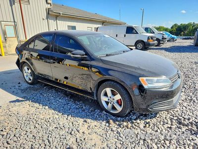 Czwarte zdjęcie samochodu z boku: 2011 VOLKSWAGEN JETTA TDI VIN:3VWLL7AJ8BM128133 - miniatura