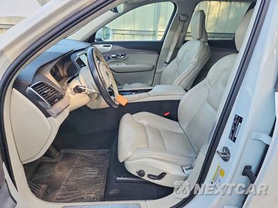 Zdjęcie 7 z 13 samochodu: 2022 VOLVO XC90 T6 INSCRIPTION VIN:YV4A221L1N1828527 - miniatura