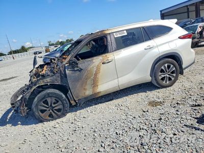 2022 TOYOTA HIGHLANDER HYBRID XLE 5TDGBRCH6NS538513 - główne zdjęcie licytacji z USA - miniatura