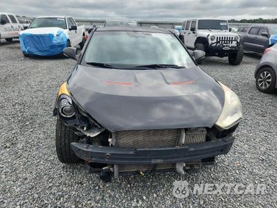 Piąte zdjęcie samochodu w środku: 2015 HYUNDAI VELOSTER TURBO VIN:KMHTC6AE0FU220365 - miniatura