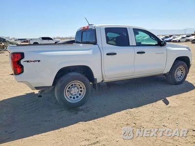 Trzecie zdjęcie samochodu z tyłu: 2024 CHEVROLET COLORADO VIN:1GCGTBEC7R1250654 - miniatura