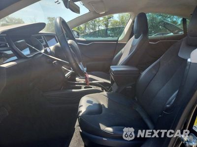 Zdjęcie 7 z 12 samochodu: 2015 TESLA MODEL S VIN:5YJSA1E13FF119992 - miniatura