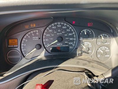 Zdjęcie 9 z 13 samochodu: 2000 CHEVROLET SILVERADO C1500 VIN:1GCEC14W3YZ181538 - miniatura