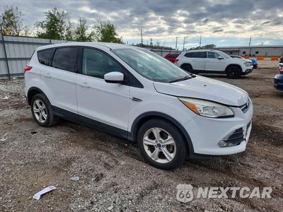Czwarte zdjęcie samochodu z boku: 2015 FORD ESCAPE SE VIN:1FMCU0G78FUA24581 - miniatura