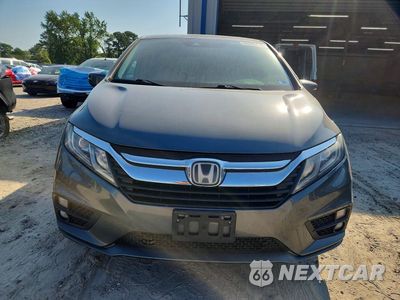 Piąte zdjęcie samochodu w środku: 2018 HONDA ODYSSEY EXL VIN:5FNRL6H7XJB106669 - miniatura