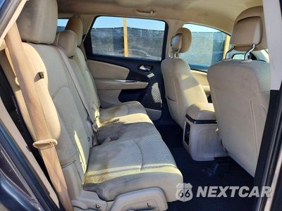 Zdjęcie 11 z 13 samochodu: 2020 DODGE JOURNEY SE VIN:3C4PDCAB9LT268007 - miniatura