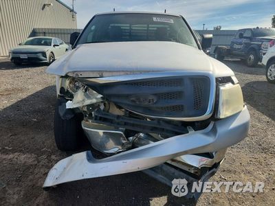 Piąte zdjęcie samochodu w środku: 2004 FORD F150 VIN:1FTRF12W54NC37850 - miniatura