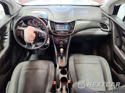 Zdjęcie 8 z 12 samochodu: 2017 CHEVROLET TRAX 1LT VIN:3GNCJLSB7HL141311 - miniatura
