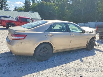 Trzecie zdjęcie samochodu z tyłu: 2011 TOYOTA CAMRY LE VIN:4T1BF3EK6BU612701 - miniatura