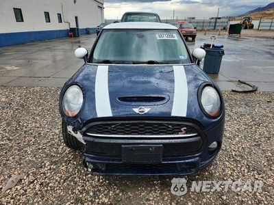 Piąte zdjęcie samochodu w środku: 2016 MINI COOPER S VIN:WMWXP7C5XG2A43642 - miniatura