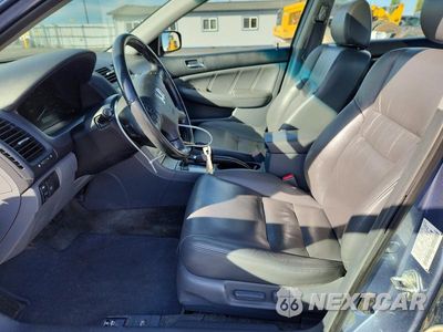 Zdjęcie 7 z 13 samochodu: 2007 HONDA ACCORD EX VIN:1HGCM56837A055625 - miniatura