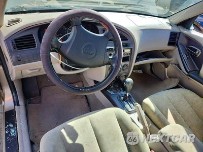 Zdjęcie 8 z 12 samochodu: 2003 HYUNDAI ELANTRA GLS VIN:KMHDN45D03U601097 - miniatura