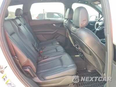 Zdjęcie 11 z 14 samochodu: 2019 AUDI Q7 PREMIUM PLUS VIN:WA1LAAF70KD037429 - miniatura