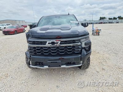 Piąte zdjęcie samochodu w środku: 2026 CHEVROLET SILVERADO K1500 ZR2 VIN:3GCUKHELXTG353911 - miniatura