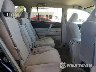 Zdjęcie 11 z 13 samochodu: 2010 TOYOTA HIGHLANDER BASE VIN:JTEZA3EH2A2012012 - miniatura