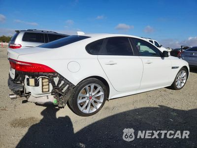 Trzecie zdjęcie samochodu z tyłu: 2016 JAGUAR XF R - SPORT VIN:SAJBF4BV5GCY16283 - miniatura
