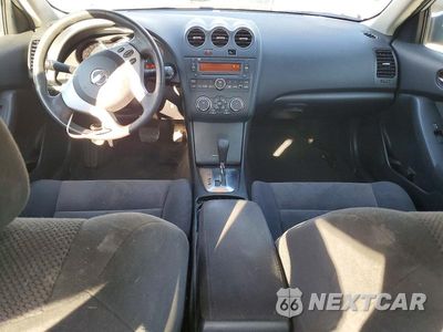 Zdjęcie 8 z 12 samochodu: 2009 NISSAN ALTIMA 2.5 VIN:1N4AL21E89N463379 - miniatura