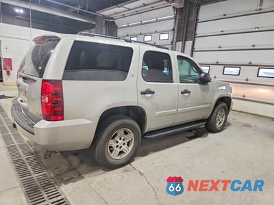 Trzecie zdjęcie samochodu z tyłu: 2007 CHEVROLET TAHOE K1500 VIN:1GNFK13007R277122 - miniatura