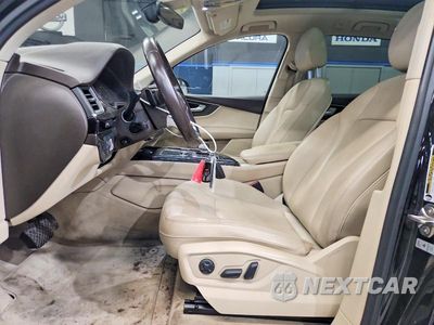 Zdjęcie 7 z 13 samochodu: 2019 AUDI Q7 PREMIUM VIN:WA1AAAF71KD002373 - miniatura