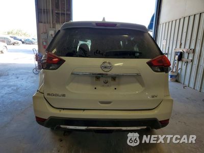 Zdjęcie 6 z 14 samochodu: 2017 NISSAN ROGUE SV VIN:KNMAT2MT8HP508604 - miniatura