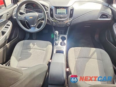 Zdjęcie 8 z 12 samochodu: 2018 CHEVROLET CRUZE LT VIN:3G1BE6SM6JS651536 - miniatura