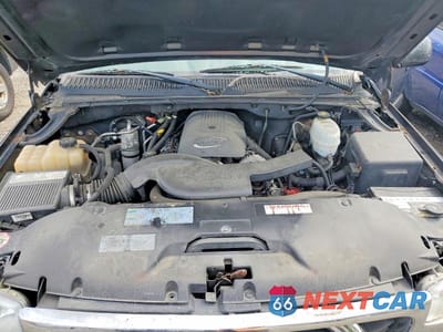 Zdjęcie 12 z 13 samochodu: 2005 GMC YUKON VIN:1GKEK13T95J249186 - miniatura